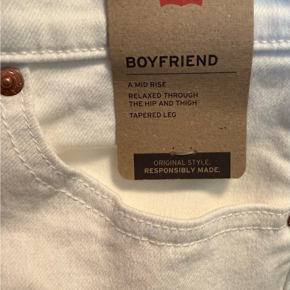 Levi’s - Picture 11 of 11